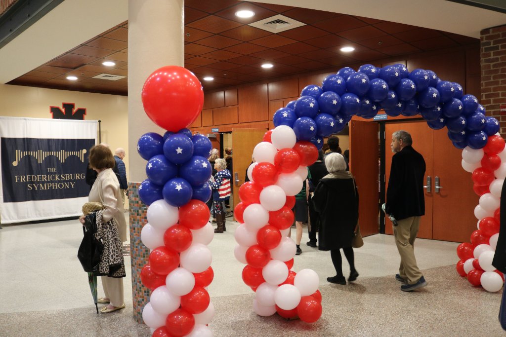 FSO lobby before a concert
